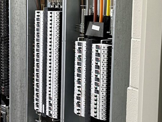 low-voltage Low Voltage